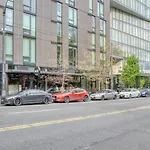 Downtown Studio W Gym Wd Walkable Location Sea-47